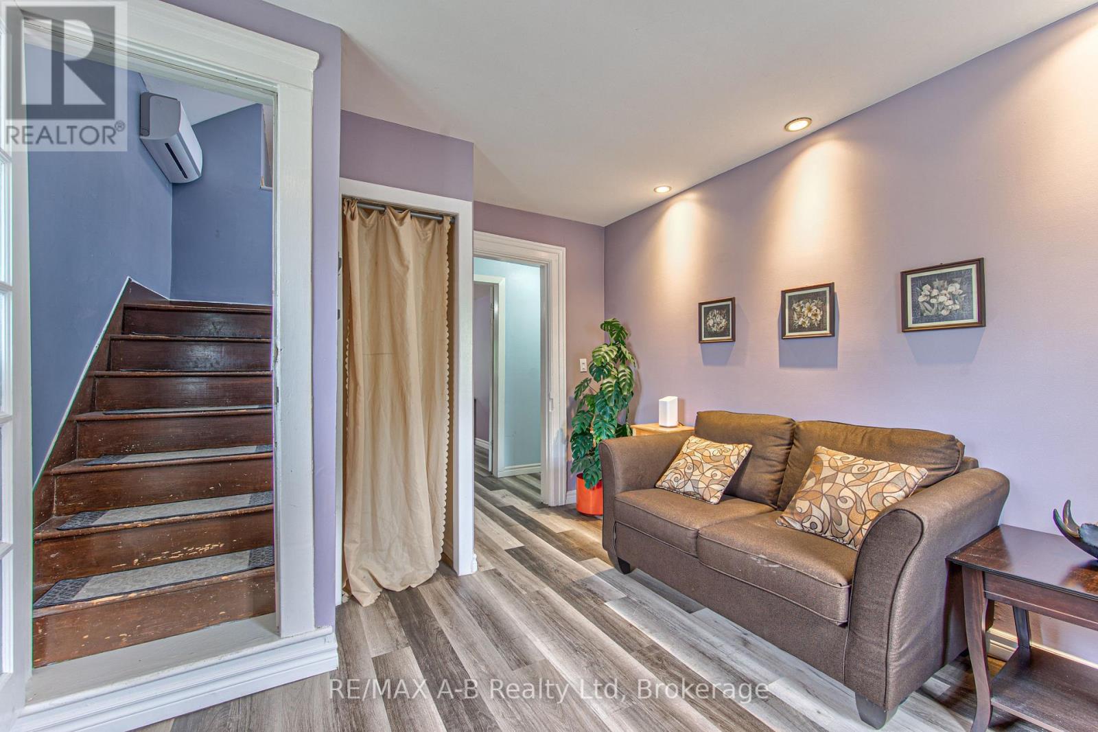 40 Douro Street, Stratford, Ontario  N5A 3R3 - Photo 22 - X13749664