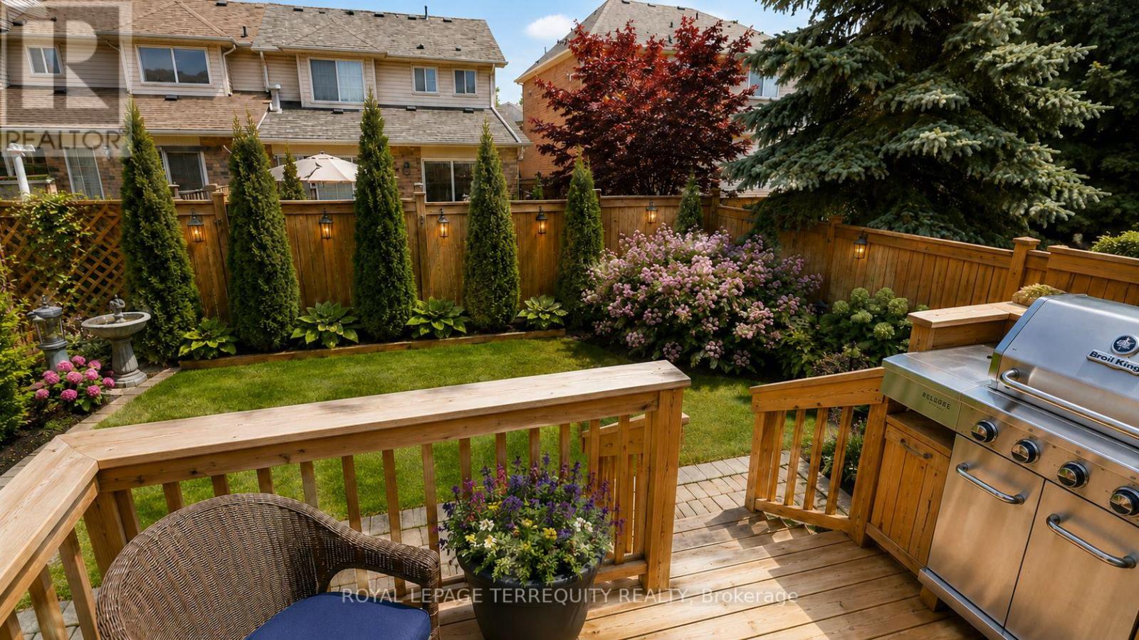 2223 Jillian Lane, Oakville, Ontario  L6M 0G7 - Photo 5 - W13749656