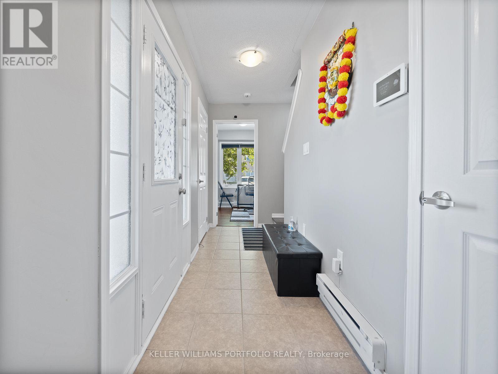 1 - 1025 Nadalin Heights, Milton, Ontario  L9T 8R3 - Photo 8 - W13749672