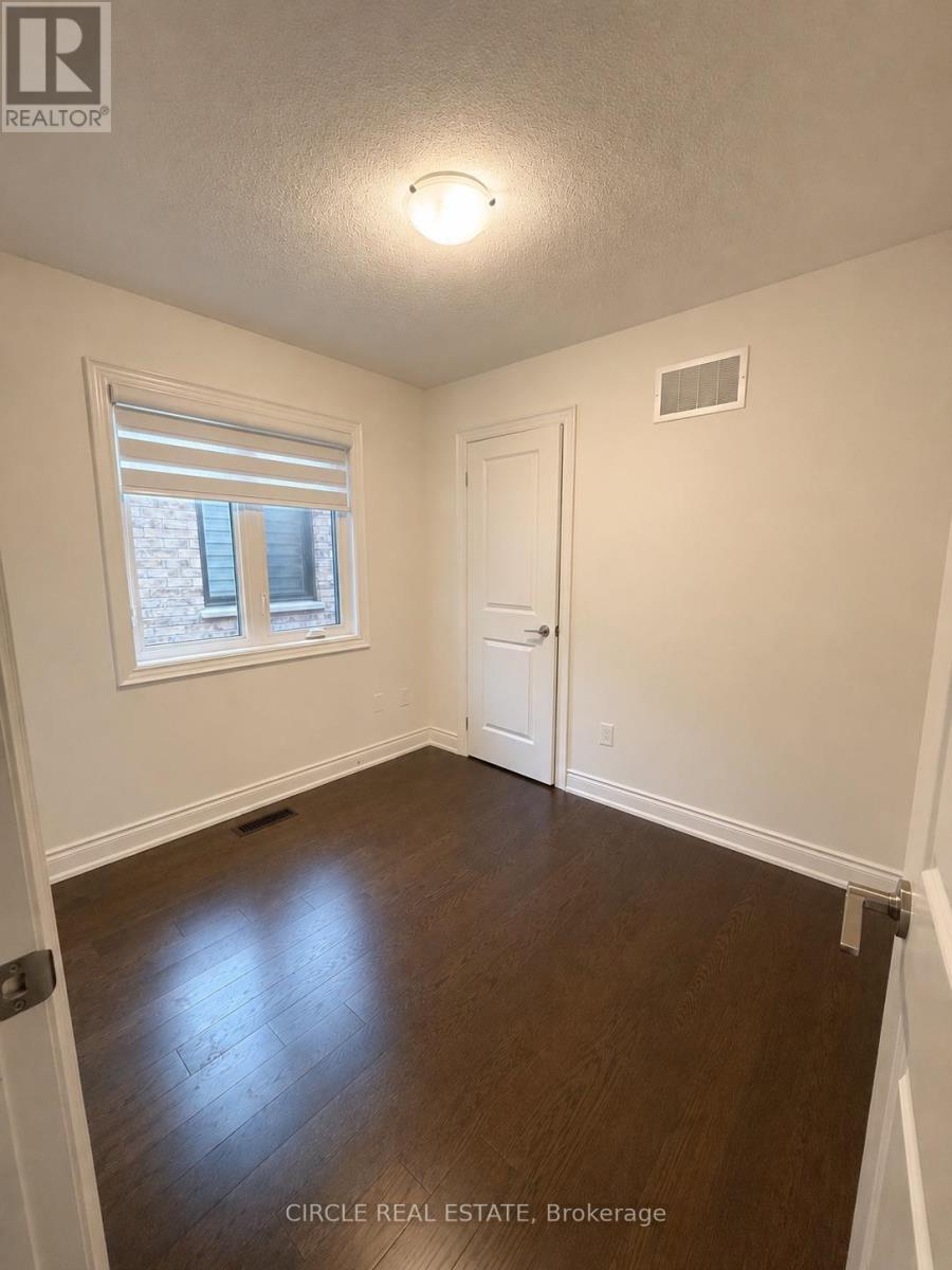 44 Fordham Road, Brampton, Ontario  L6Y 6K2 - Photo 11 - W13749684