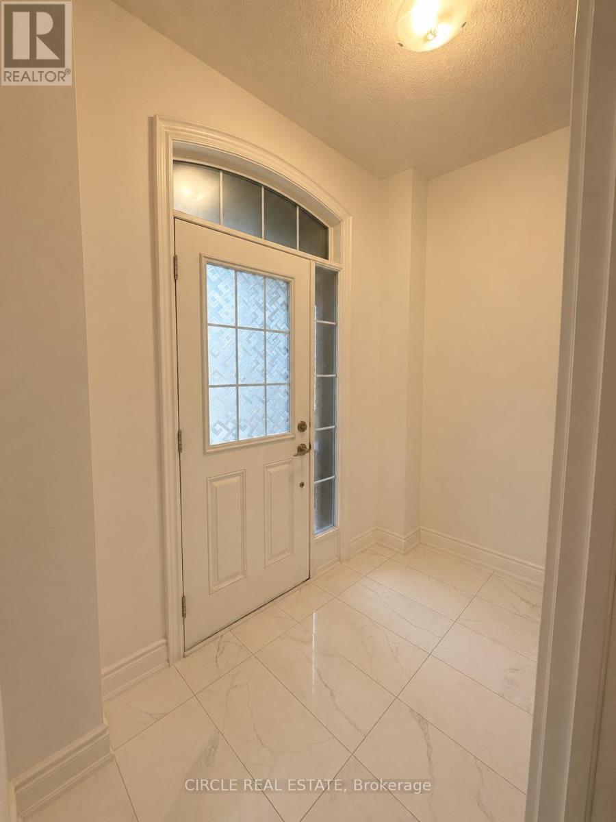 44 Fordham Road, Brampton, Ontario  L6Y 6K2 - Photo 3 - W13749684