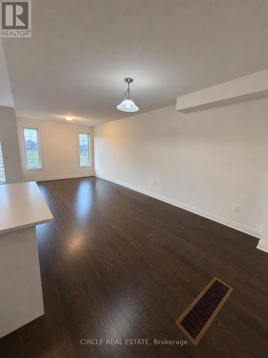 44 Fordham Road, Brampton, Ontario  L6Y 6K2 - Photo 5 - W13749684