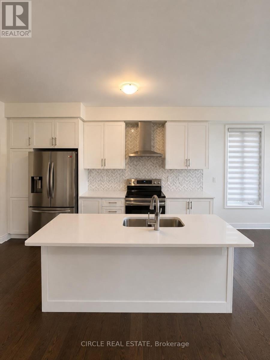 44 Fordham Road, Brampton, Ontario  L6Y 6K2 - Photo 7 - W13749684