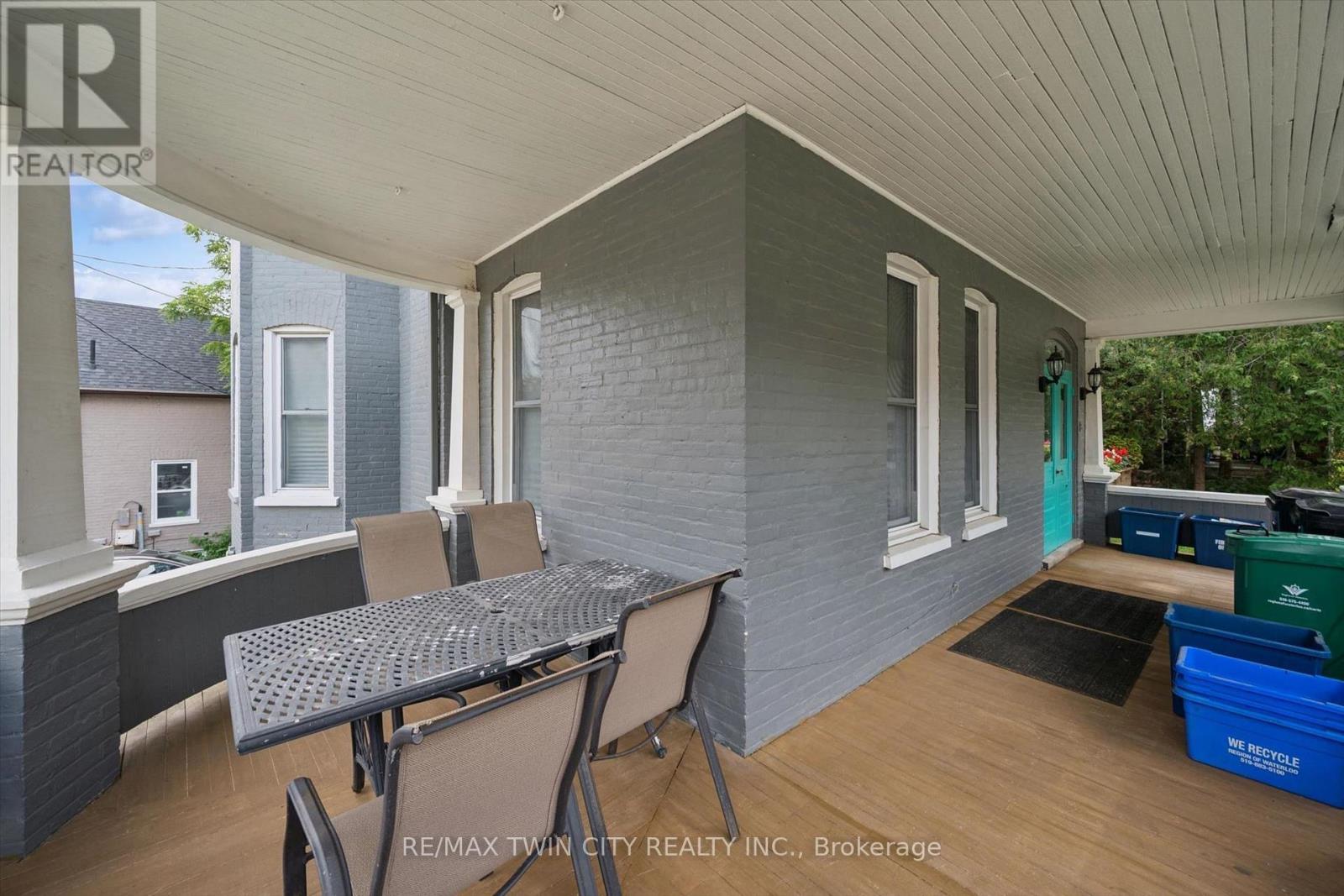114 Church Street, Kitchener, Ontario  N2G 2S4 - Photo 5 - X13749670