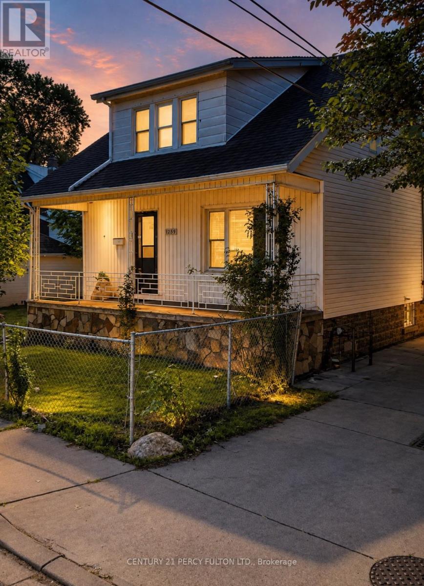 1259 CATARAQUI STREET, Windsor, Ontario