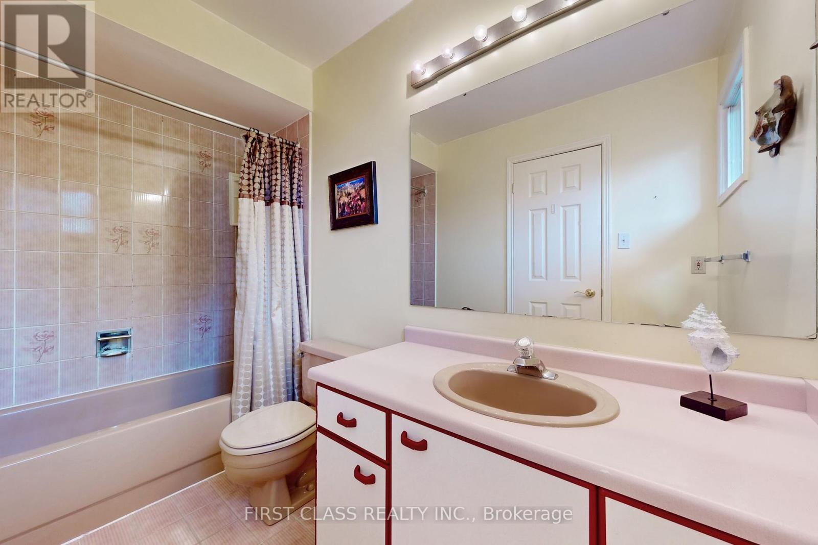 7 Kenpark Avenue, Brampton, Ontario  L6Z 3P4 - Photo 33 - W12788254