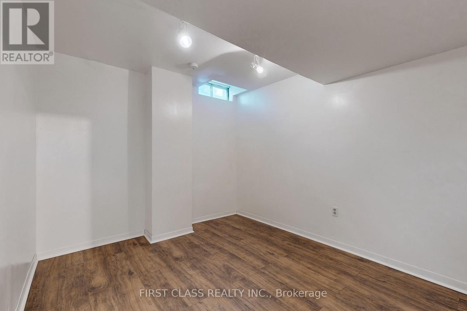 7 Kenpark Avenue, Brampton, Ontario  L6Z 3P4 - Photo 41 - W12788254