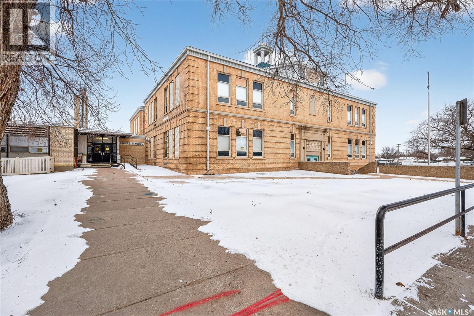 500 Coteau Street W, Moose Jaw, Saskatchewan  S6H 5E4 - Photo 5 - SK047658