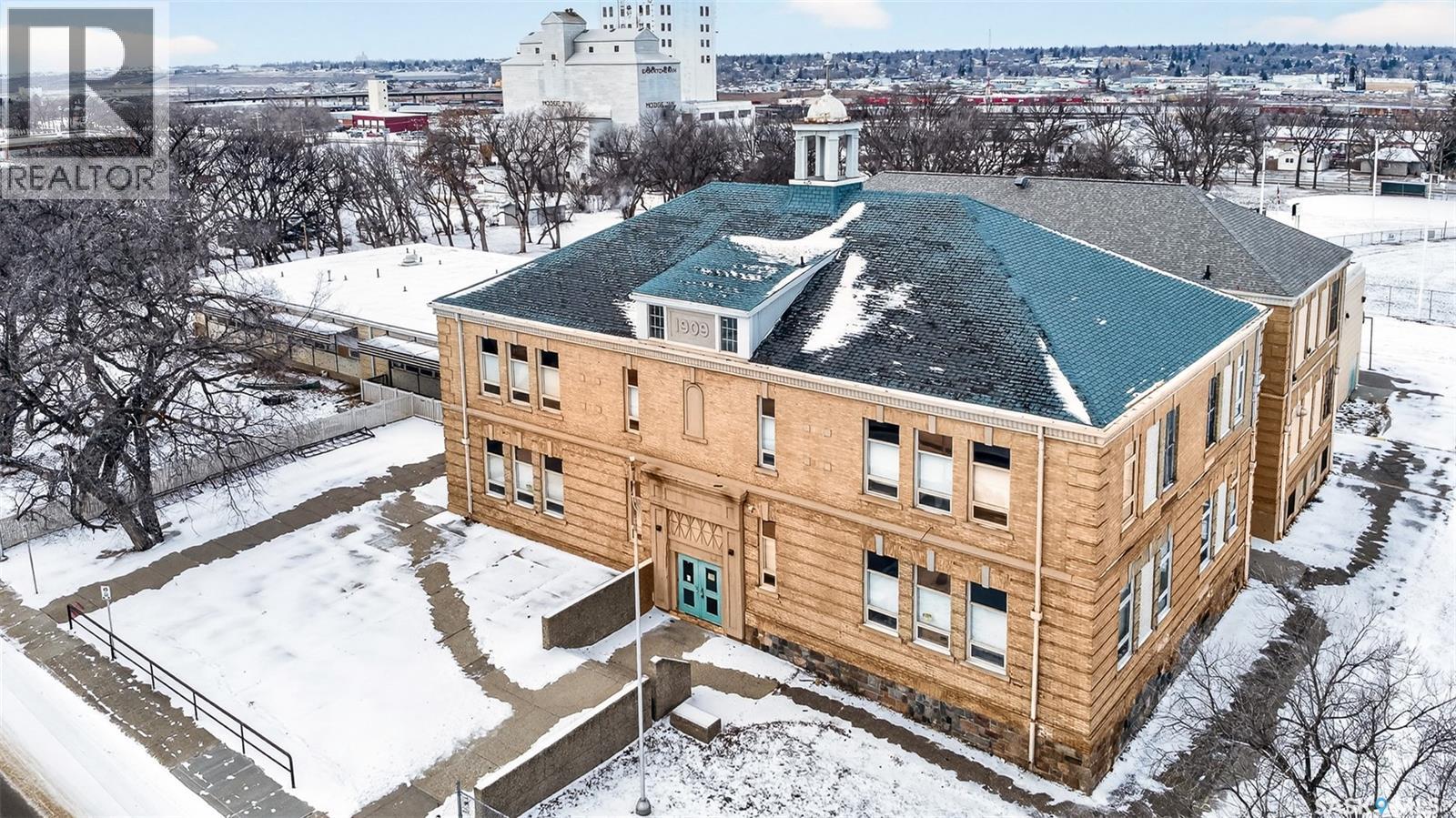 500 Coteau Street W, Moose Jaw, Saskatchewan  S6H 5E4 - Photo 6 - SK047658