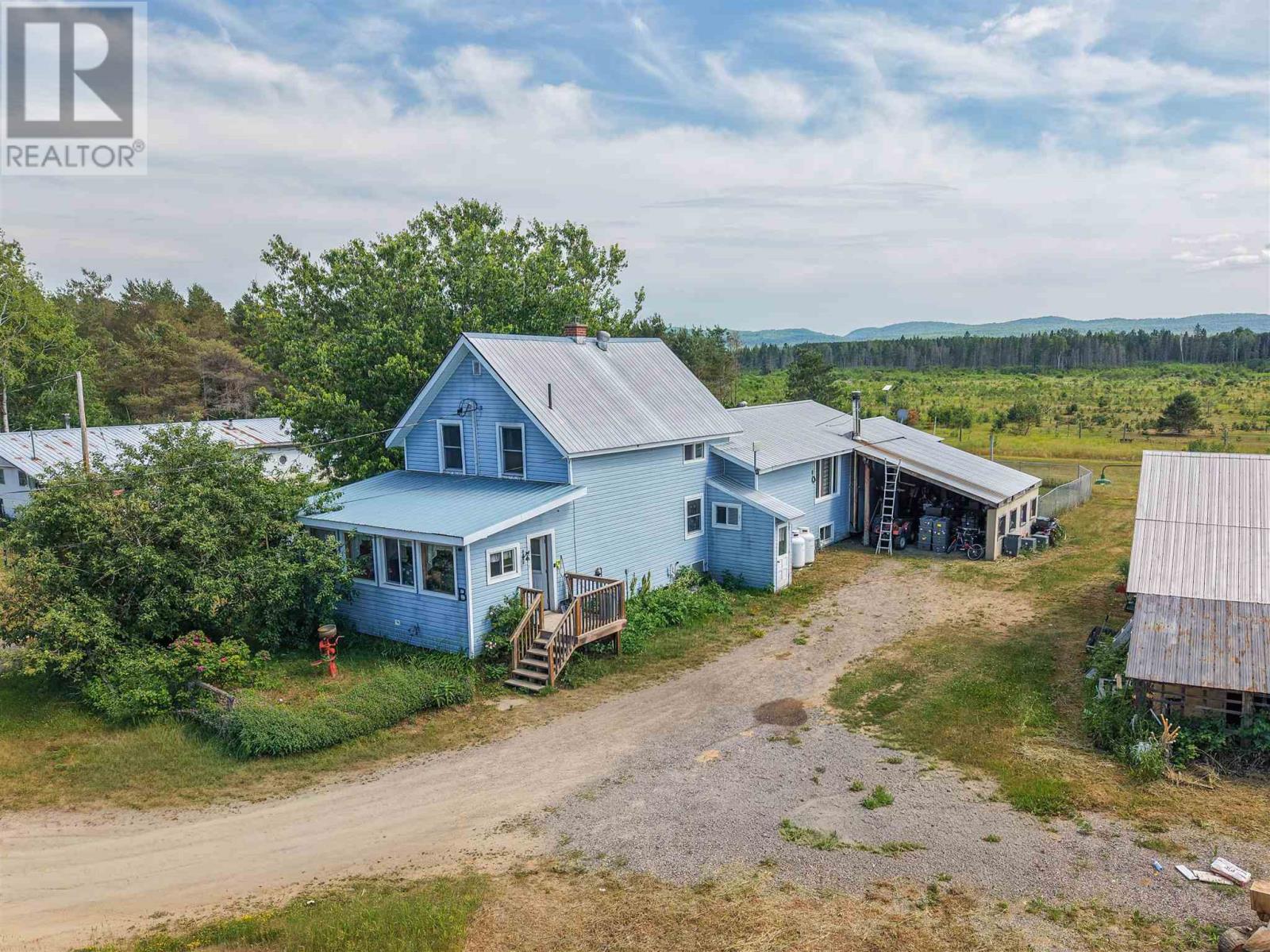 833 Highway 552 E, Goulais River, Ontario