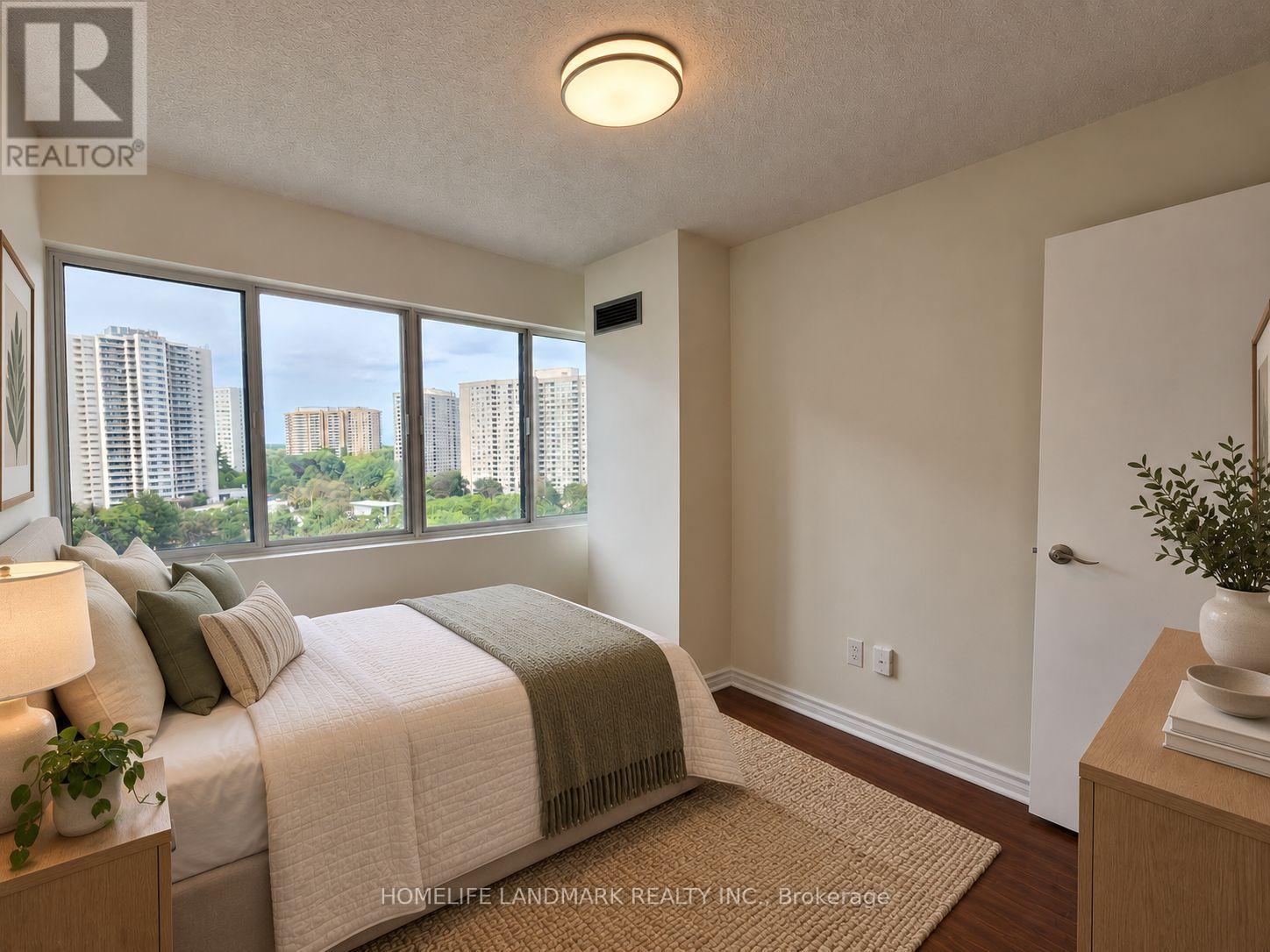 910 - 50 Elm Drive E, Mississauga, Ontario  L5A 3X2 - Photo 18 - W13748282