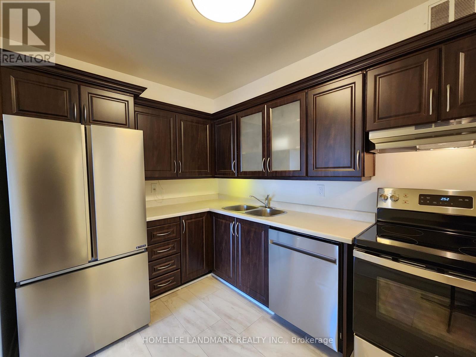 910 - 50 Elm Drive E, Mississauga, Ontario  L5A 3X2 - Photo 24 - W13748282