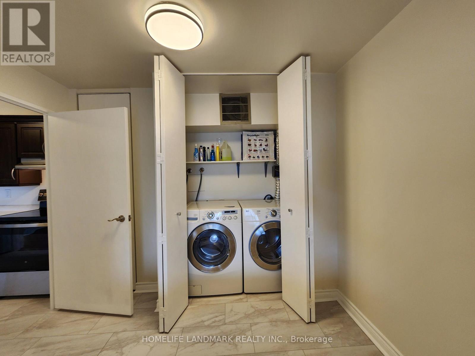 910 - 50 Elm Drive E, Mississauga, Ontario  L5A 3X2 - Photo 29 - W13748282