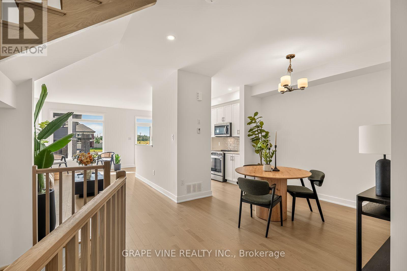 451 Haresfield Court, Ottawa, Ontario  K4M 0B6 - Photo 8 - X13749726