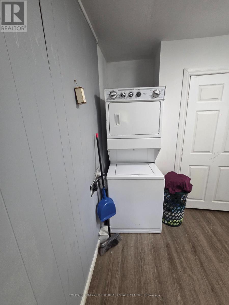 119a Henry Street, Barrie (Queen's Park), Ontario L4N 1E2 - Photo 12 - S13743554