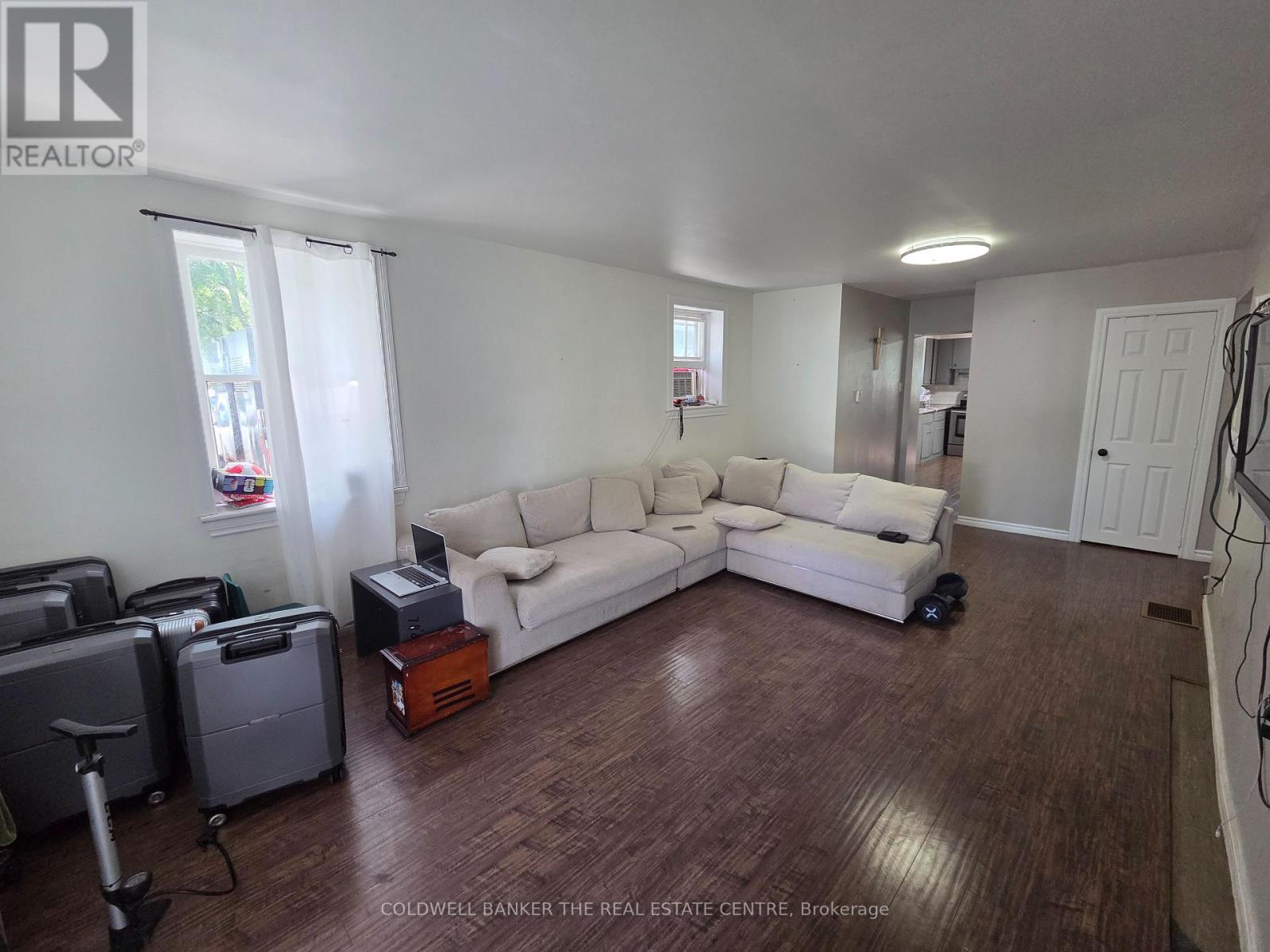 119a Henry Street, Barrie (Queen's Park), Ontario L4N 1E2 - Photo 4 - S13743554