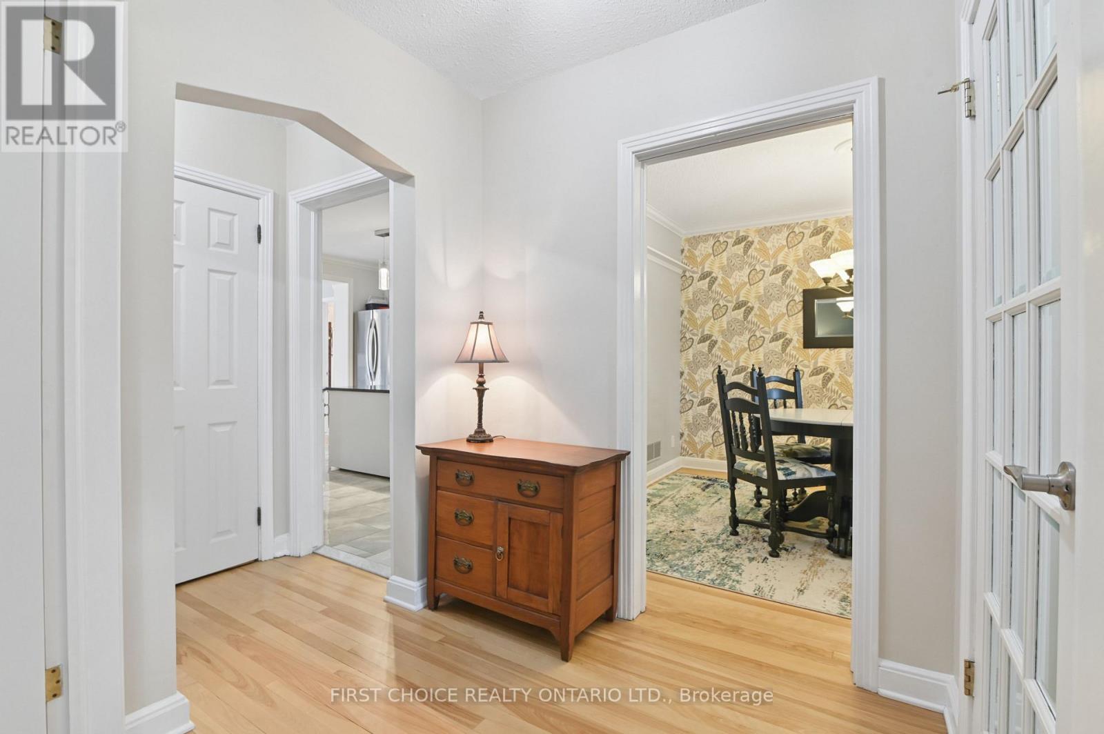 171 Fanshaw Avenue, Ottawa, Ontario  K1H 6C8 - Photo 4 - X13749750