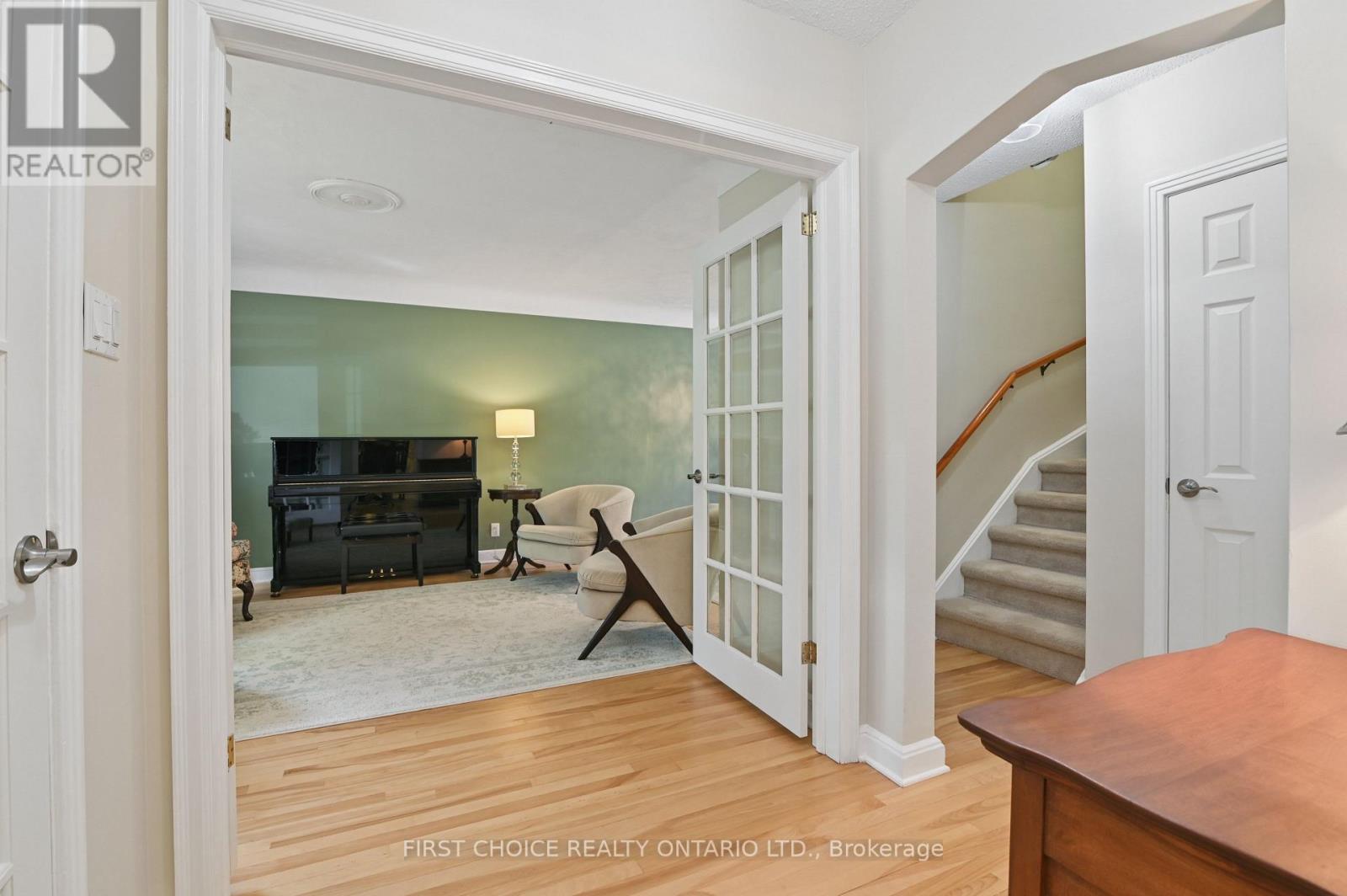 171 Fanshaw Avenue, Ottawa, Ontario  K1H 6C8 - Photo 5 - X13749750