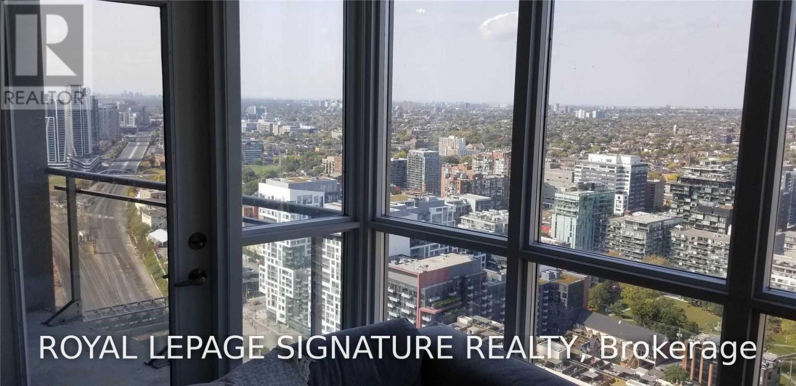 4315 - 21 Iceboat Terrace, Toronto, Ontario  M5V 4A9 - Photo 11 - C13749782