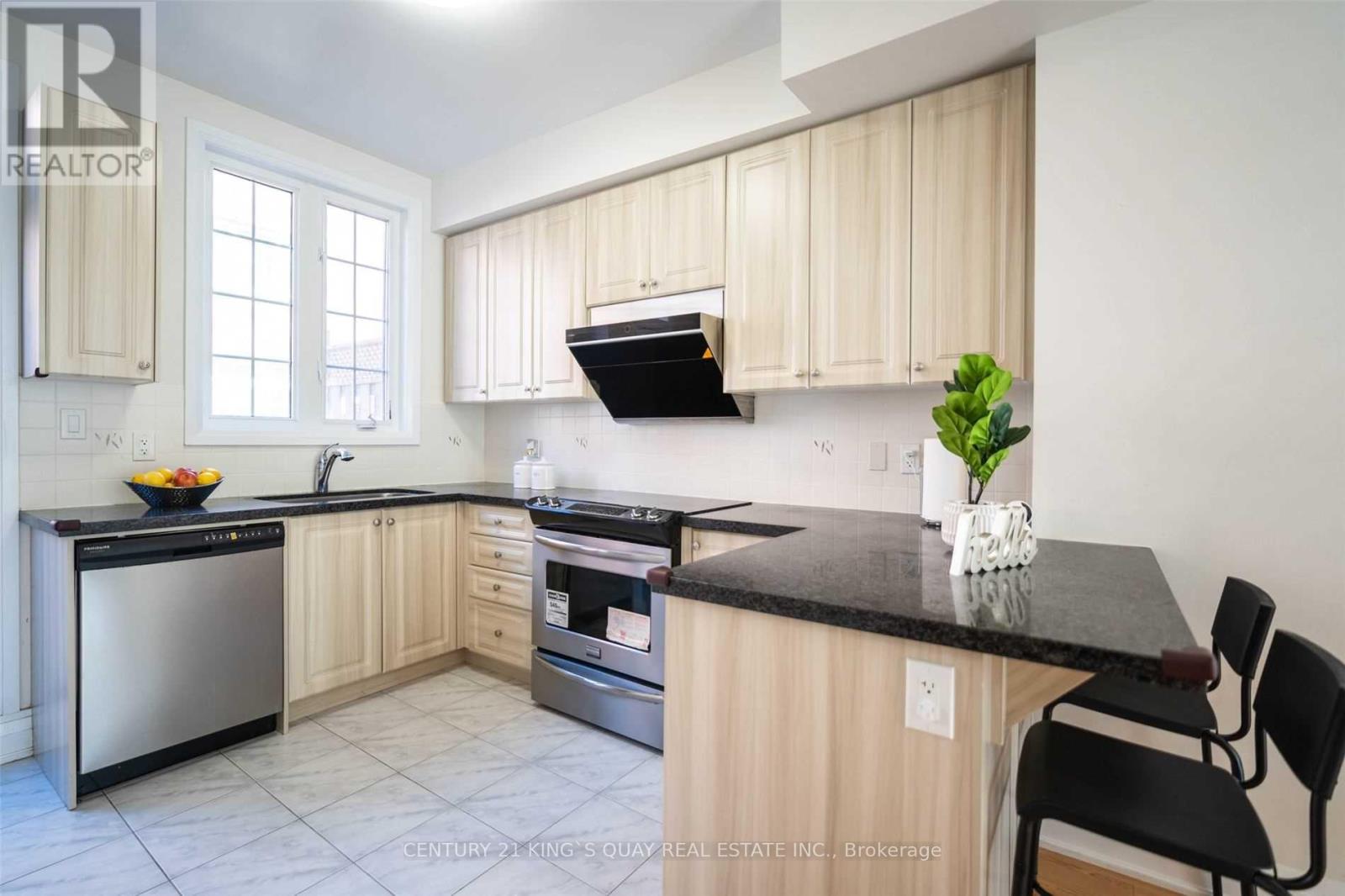 55 River Street, Toronto, Ontario M5A 0G5 - Photo 11 - C13749794