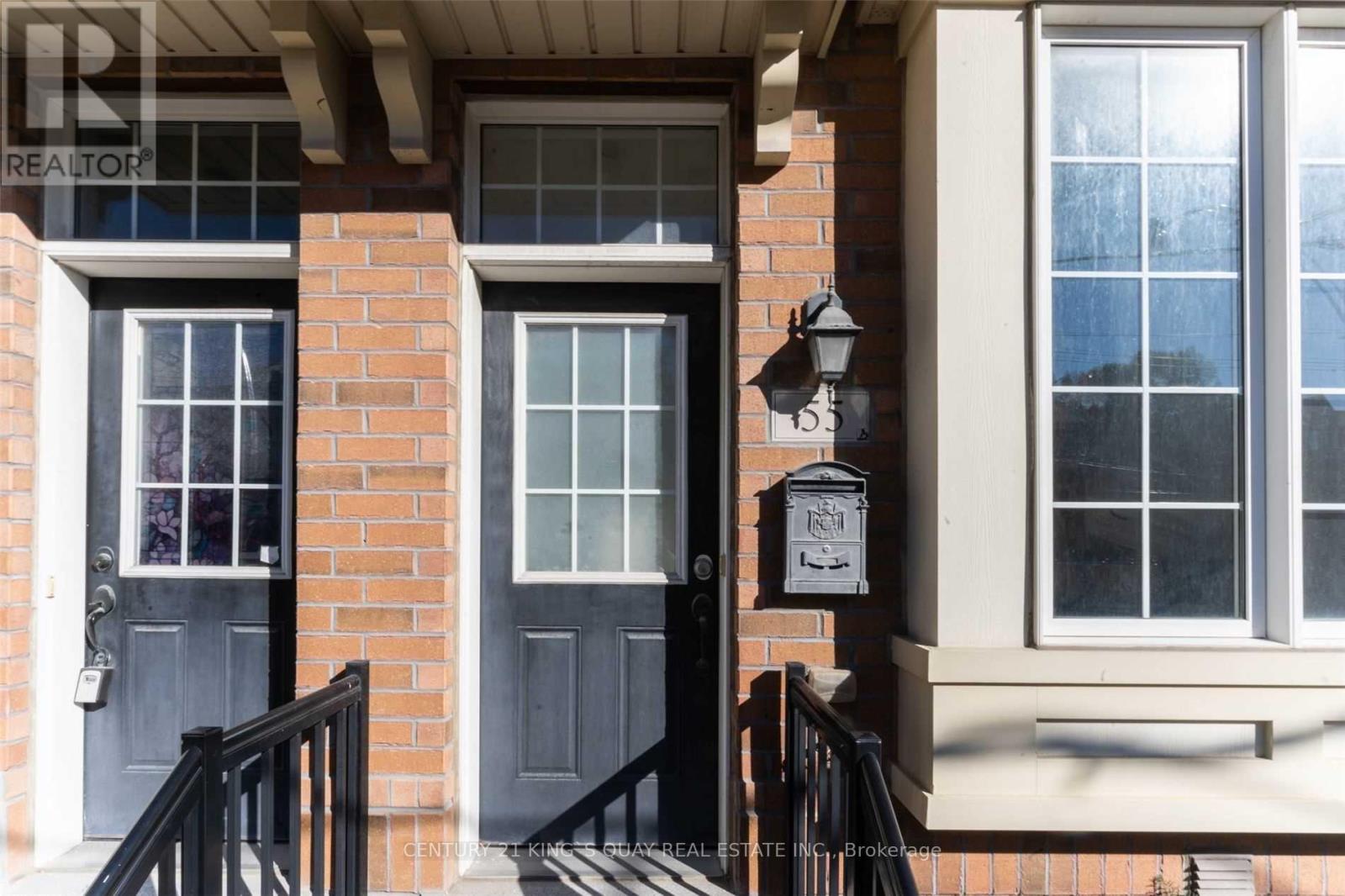 55 River Street, Toronto, Ontario M5A 0G5 - Photo 2 - C13749794