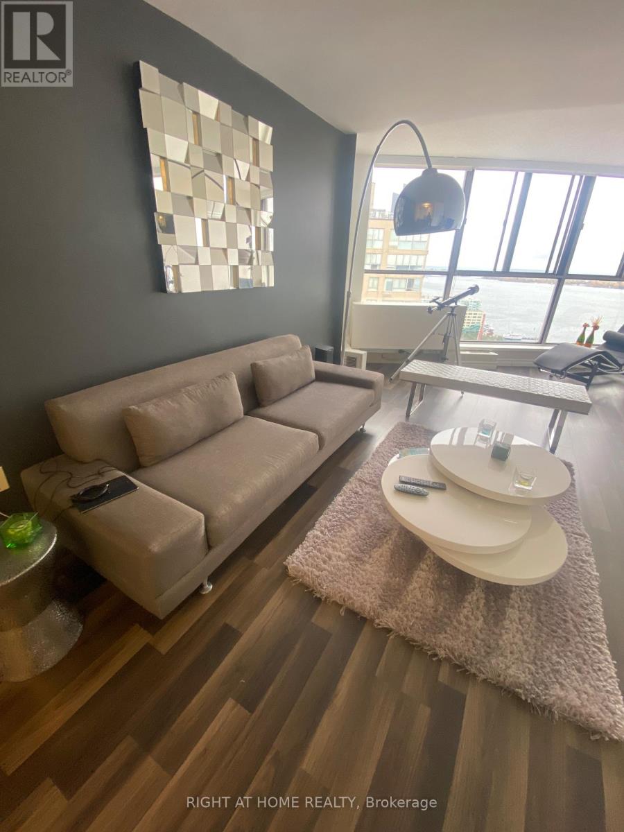 3008 - 270 Queens Quay, Toronto, Ontario  M5J 2N4 - Photo 14 - C13749800