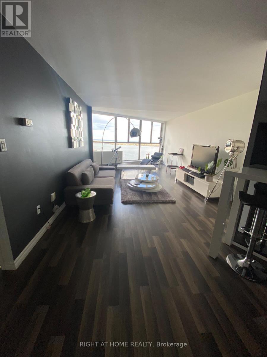 3008 - 270 Queens Quay, Toronto, Ontario  M5J 2N4 - Photo 21 - C13749800