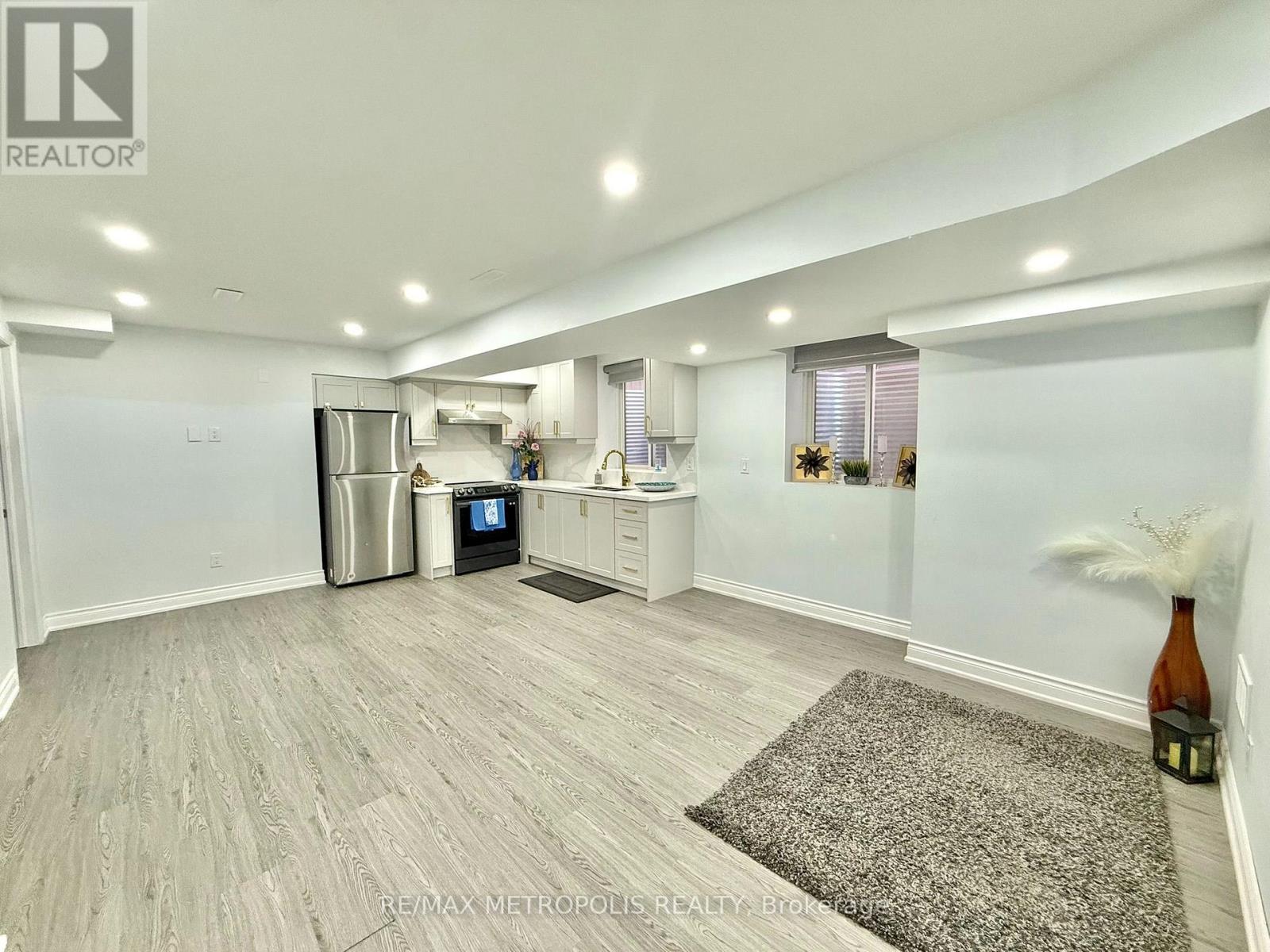 Basement - 68 Maskell Crescent, Whitby, Ontario L1P 0J7 - Photo 2 - E13749778
