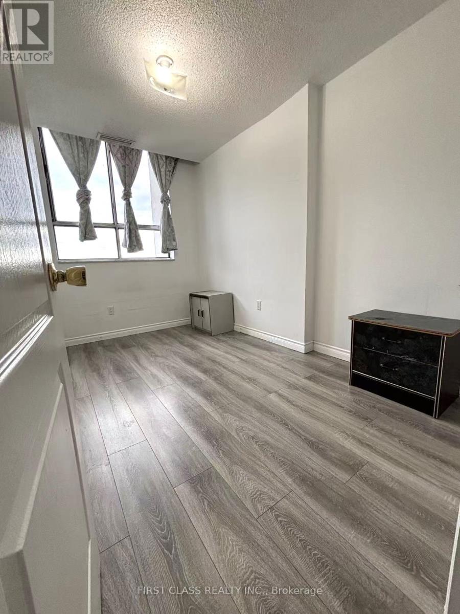 1412 - 10 Stonehill Court, Toronto, Ontario  M1W 2X8 - Photo 32 - E13749808