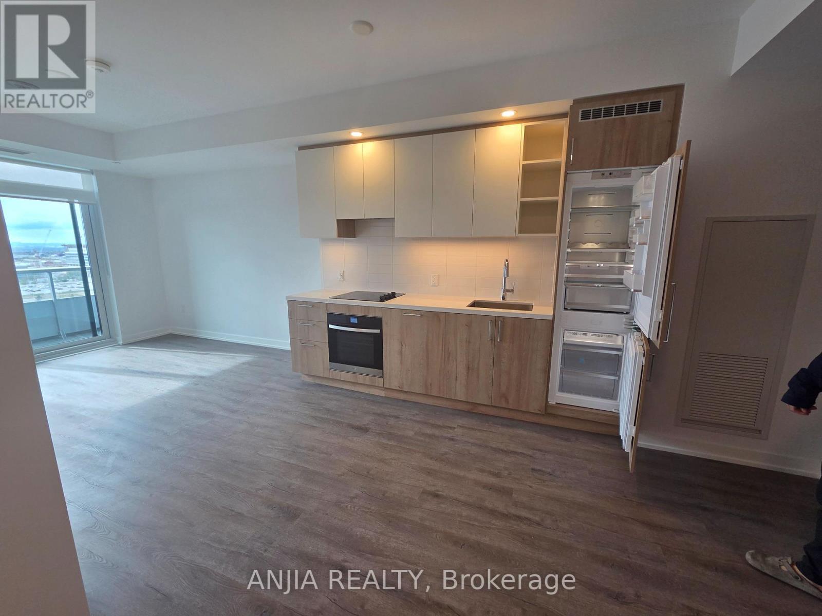 1509 - 5 Meadowdale Road, Vaughan, Ontario  L4K 0C7 - Photo 8 - N13749762