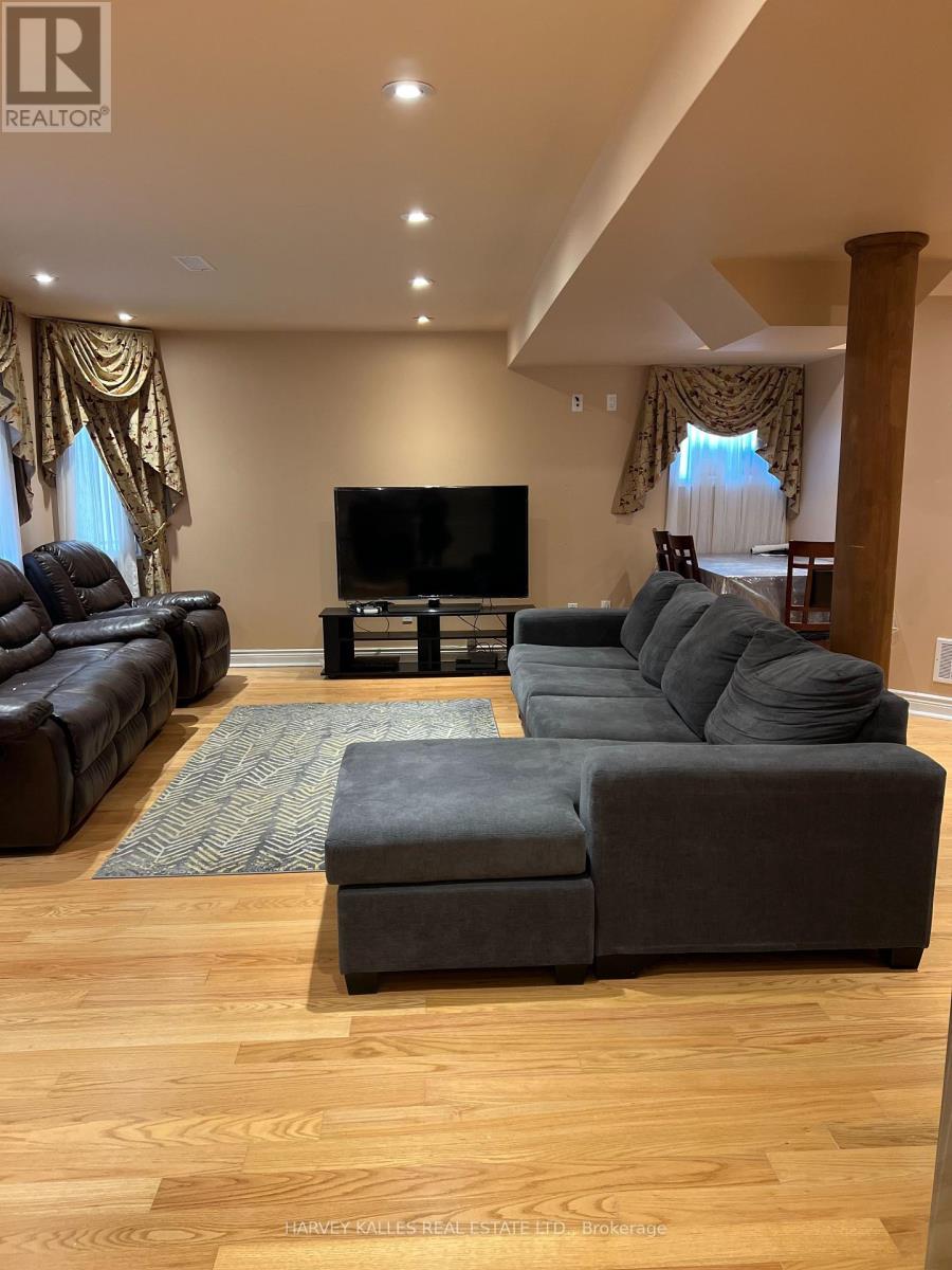 Bsmt - 44 Ann Louise Crescent, Markham, Ontario  L3S 0A8 - Photo 12 - N13749786