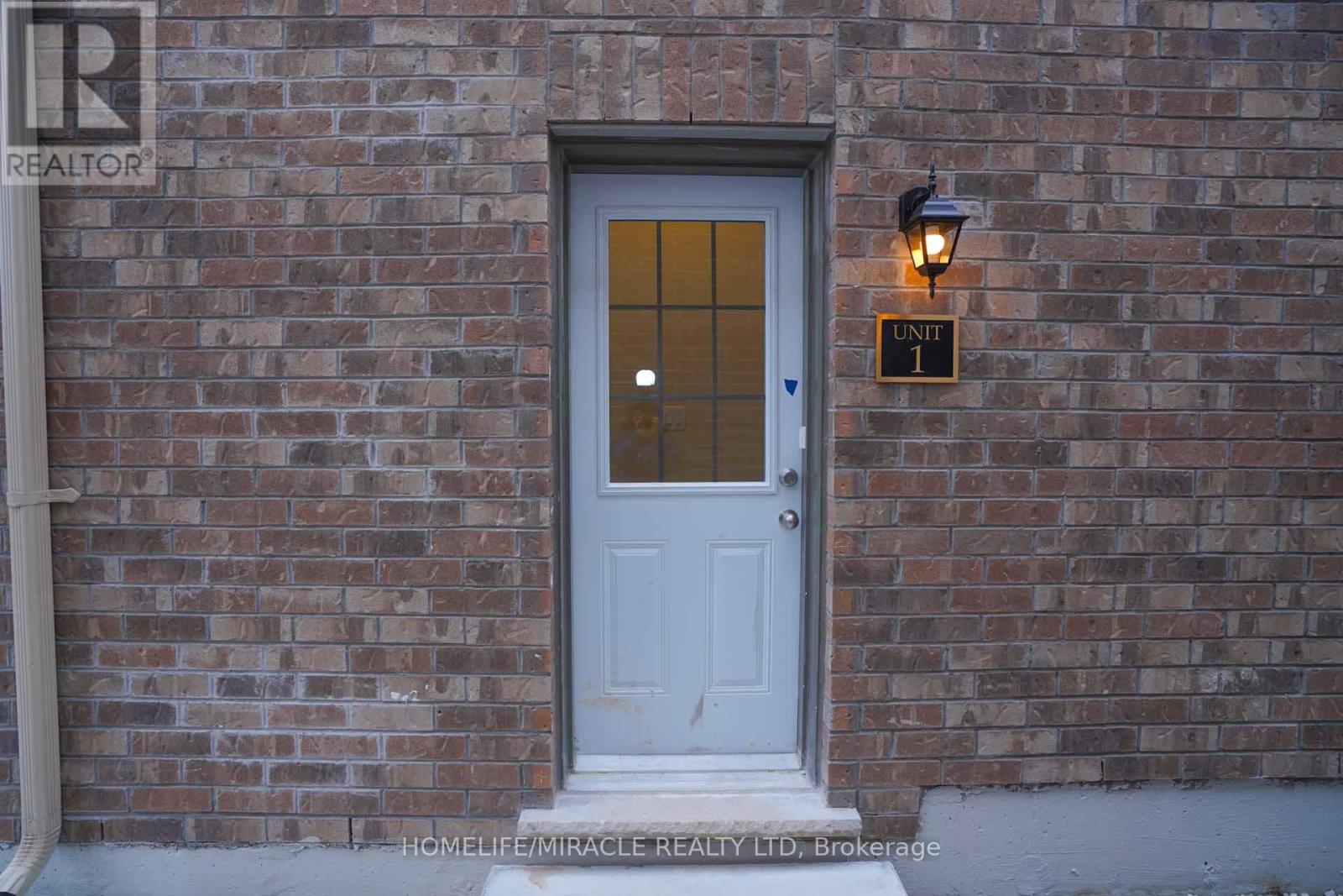 Lower - 31 Prudhoe Terrace, Barrie, Ontario  L9J 0W2 - Photo 5 - S13749806