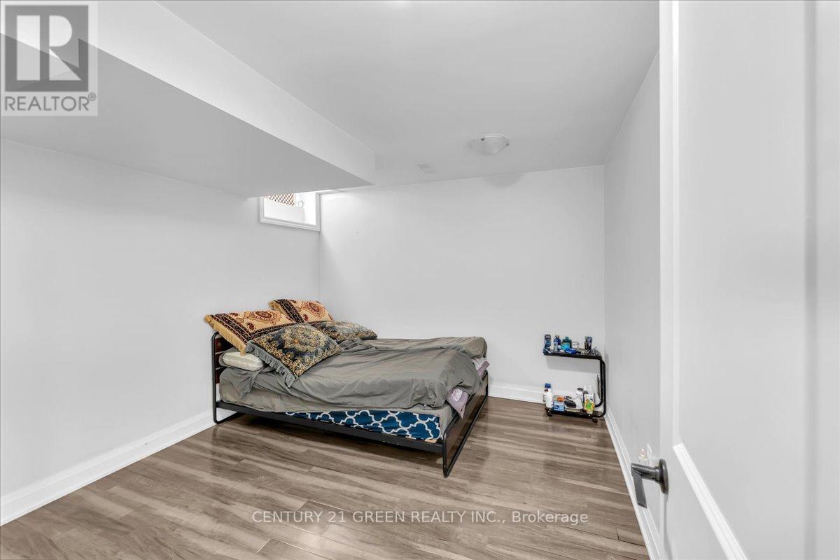 16 Grendon Crescent W, Brampton, Ontario  L6X 5N4 - Photo 43 - W13749776