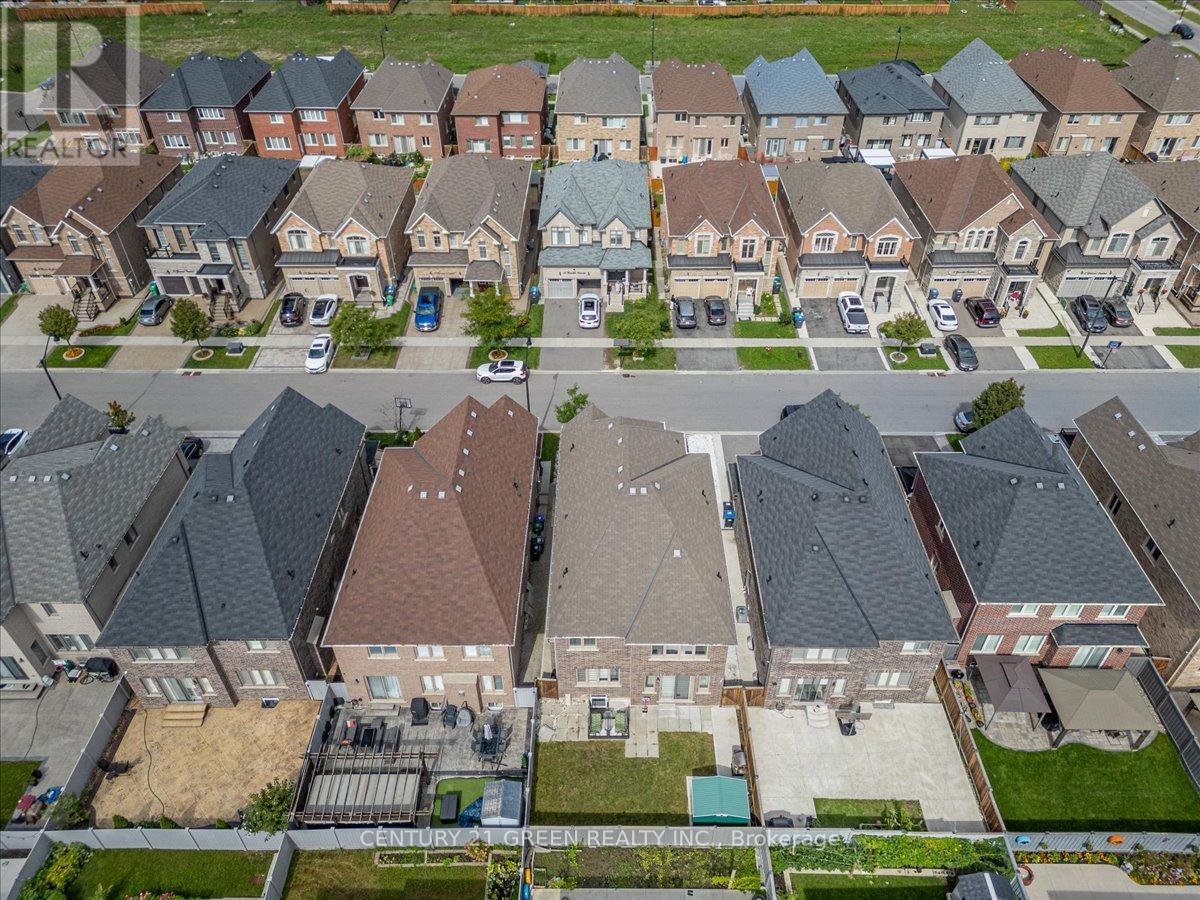 16 Grendon Crescent W, Brampton, Ontario  L6X 5N4 - Photo 49 - W13749776