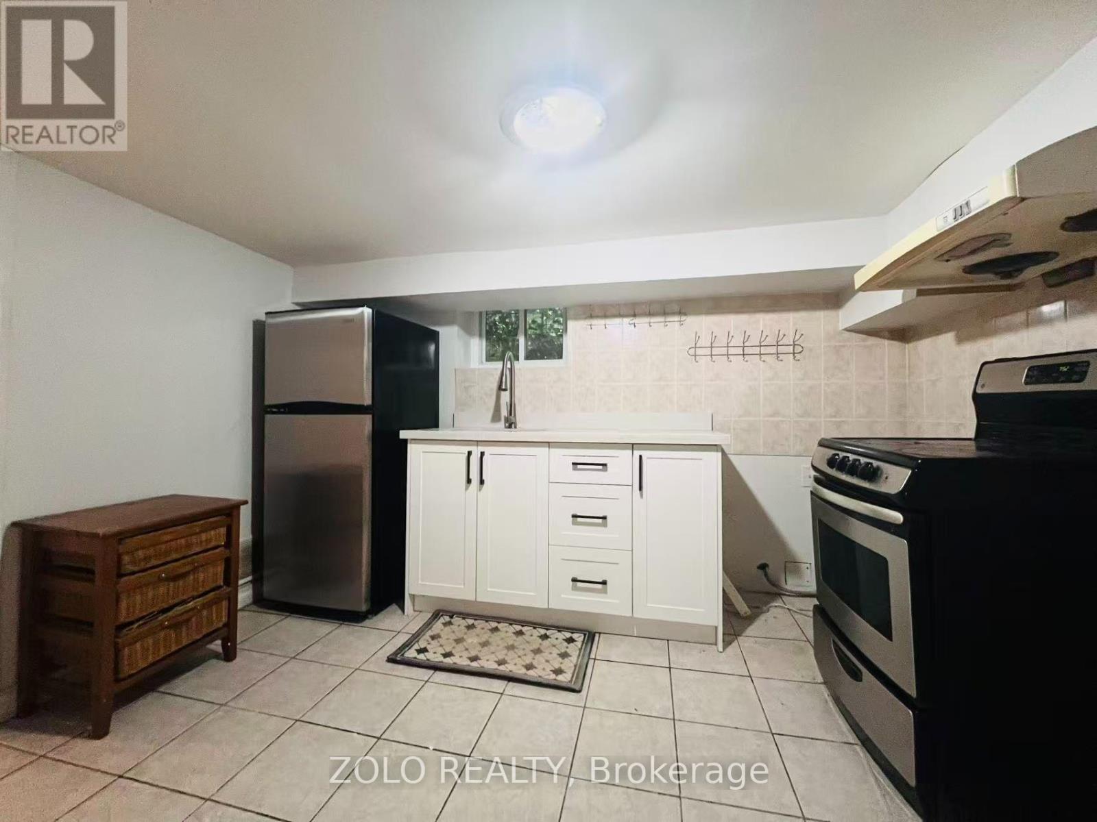 90 Symons Street, Toronto, Ontario  M8V 1V2 - Photo 12 - W13749796