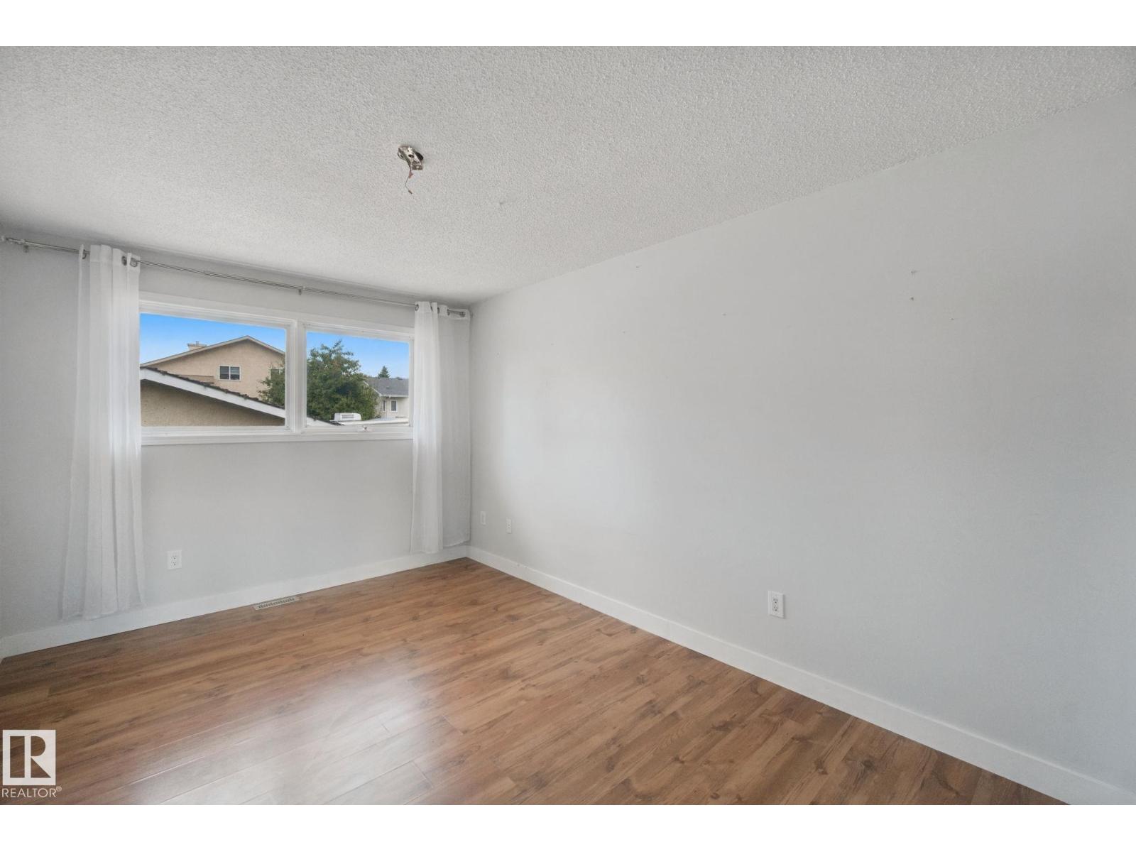 5928 11 Av Nw Nw, Edmonton, Alberta  T6L 3A6 - Photo 27 - E4507382