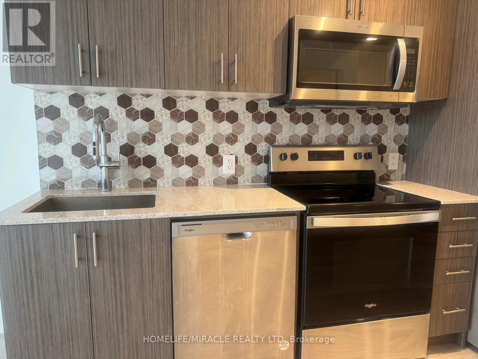 2782 Barton Street E, Hamilton, Ontario  L8E 2J8 - Photo 8 - X13749812
