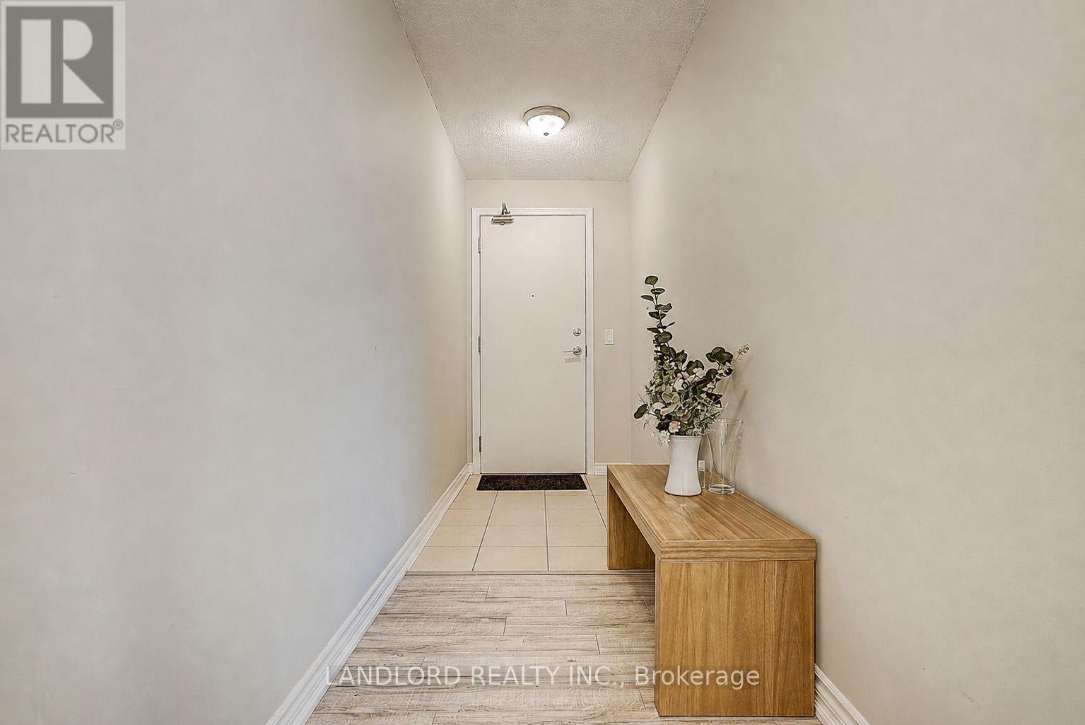 1014 - 17 Barberry Place, Toronto, Ontario  M2K 1G9 - Photo 10 - C13749834