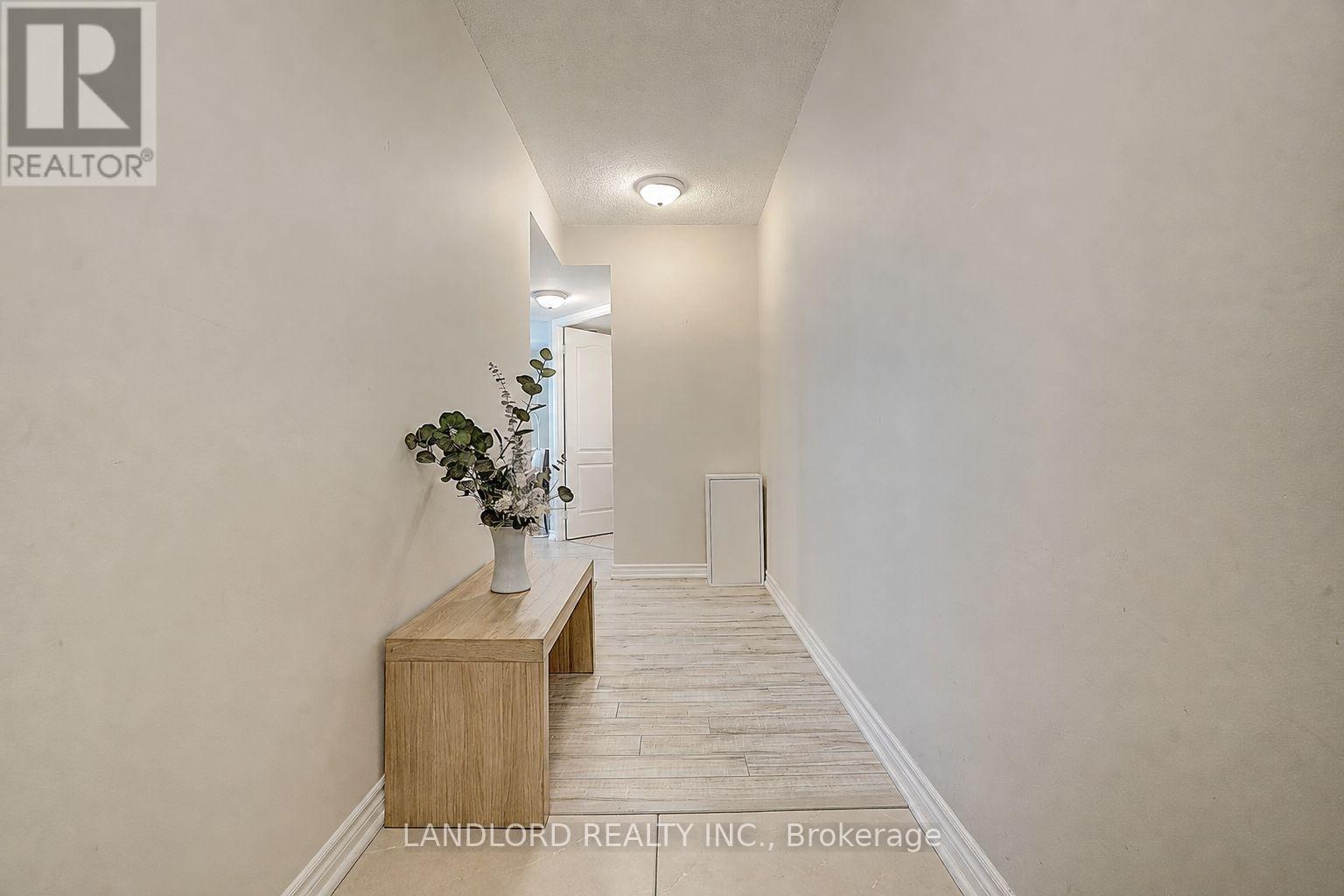1014 - 17 Barberry Place, Toronto, Ontario  M2K 1G9 - Photo 11 - C13749834