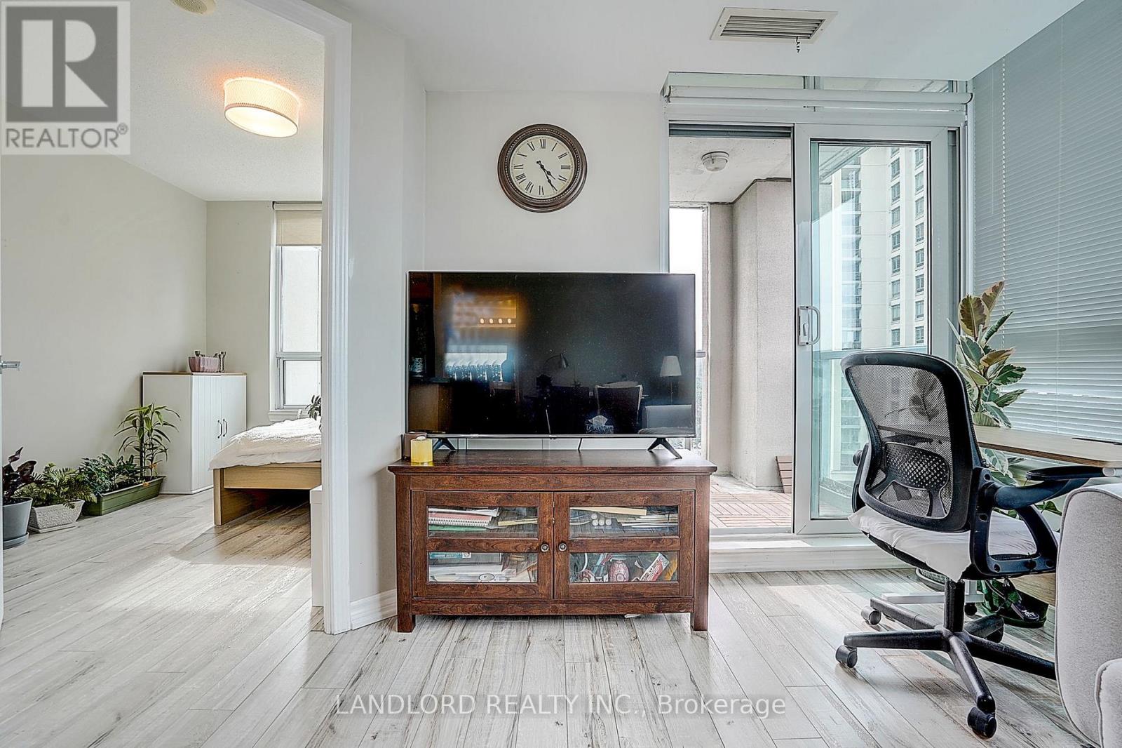 1014 - 17 Barberry Place, Toronto, Ontario  M2K 1G9 - Photo 18 - C13749834