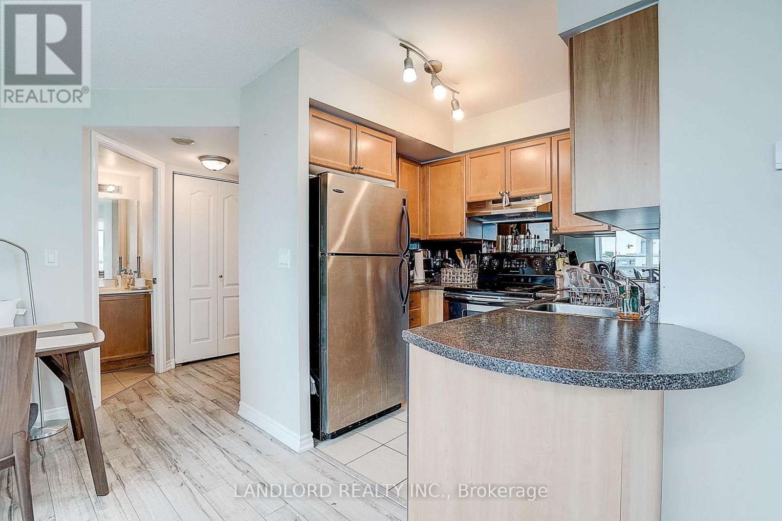1014 - 17 Barberry Place, Toronto, Ontario  M2K 1G9 - Photo 22 - C13749834