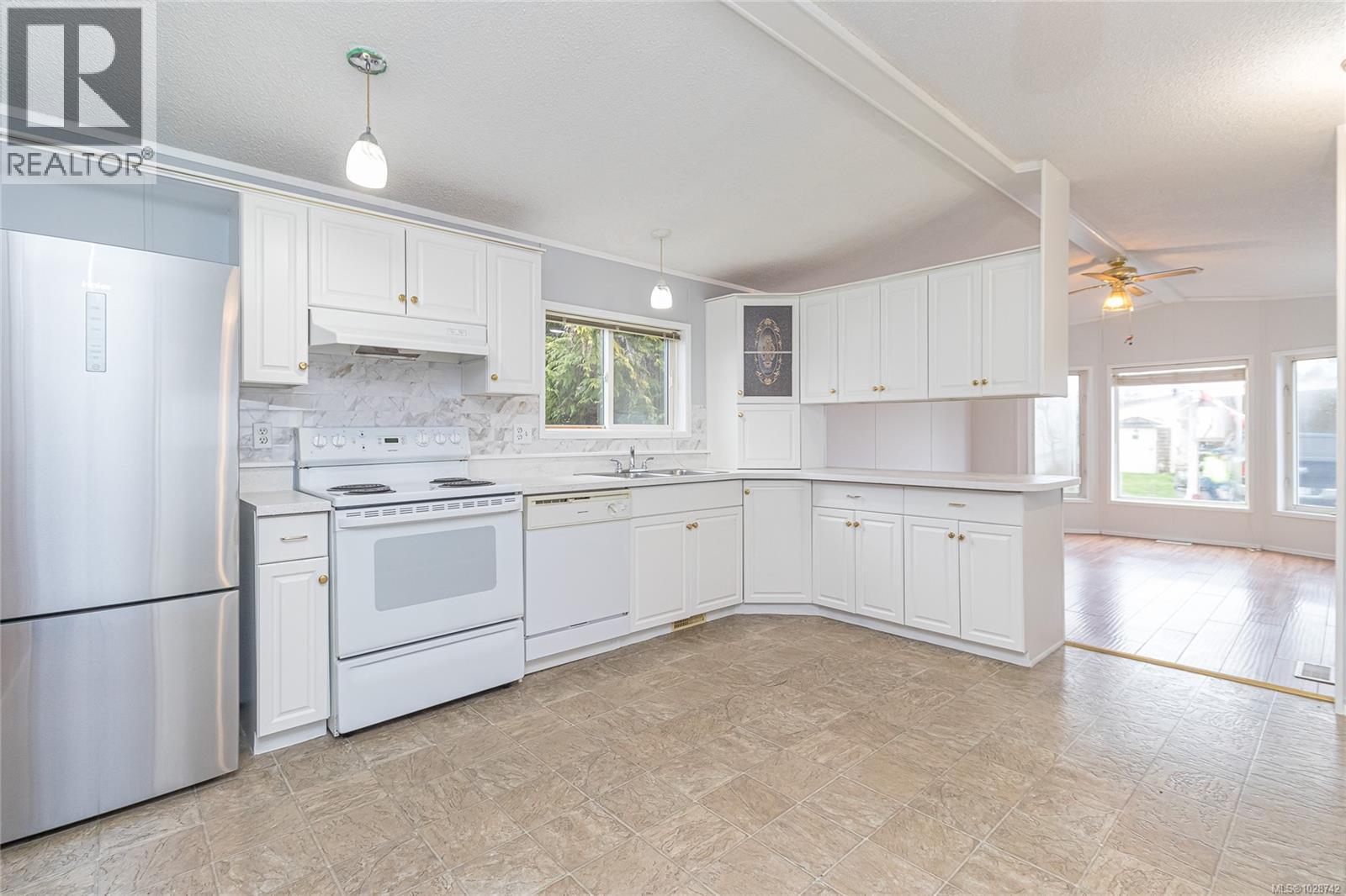 320 2885 Boys Rd, Duncan, British Columbia  V9L 4Y9 - Photo 10 - 1028742