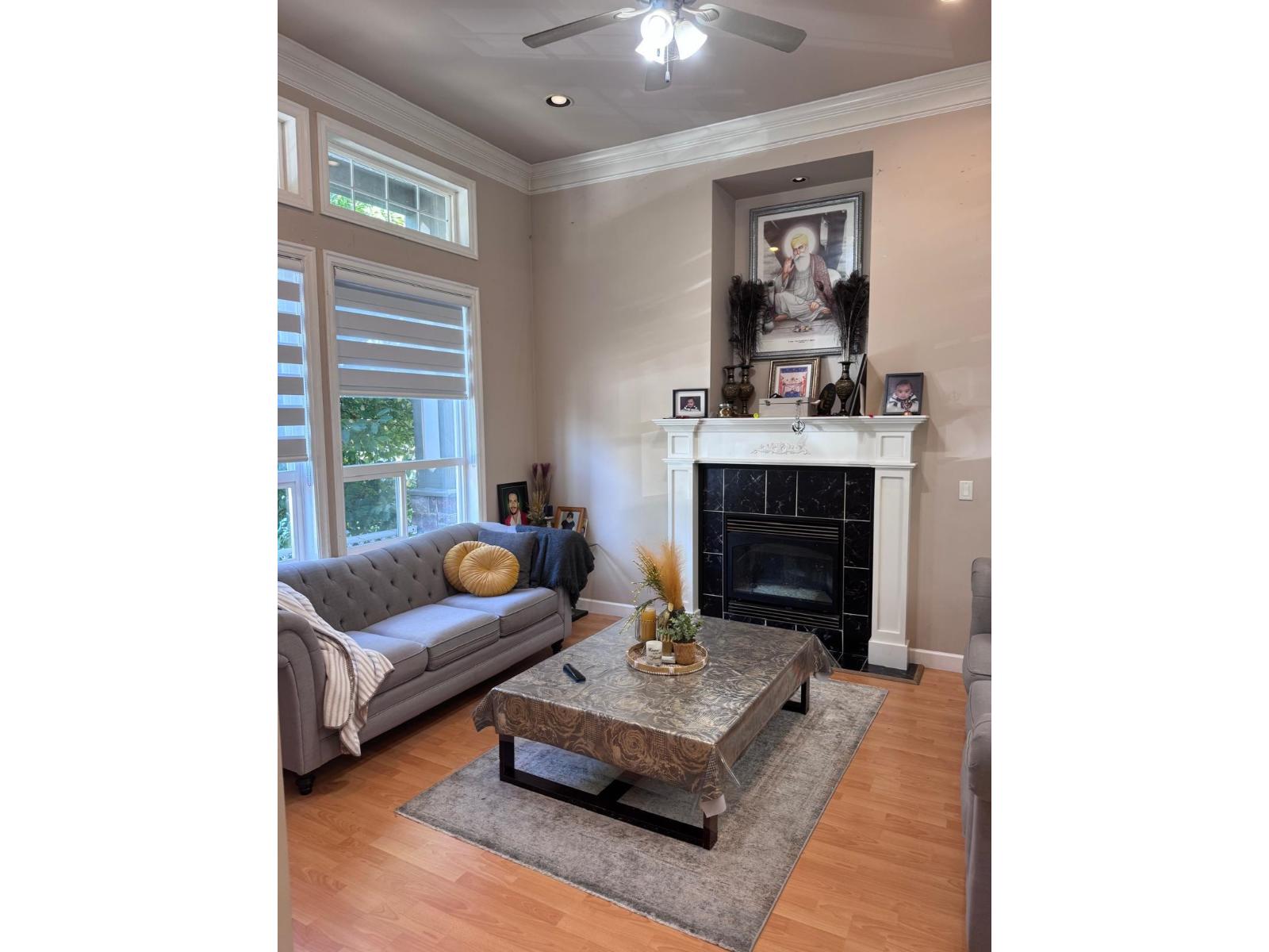14616 67a Avenue, Surrey, British Columbia  V3S 0Z4 - Photo 3 - R3159946