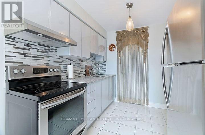 200 - 2170 Bromsgrove Road, Mississauga, Ontario  L5J 4J2 - Photo 10 - W13687504