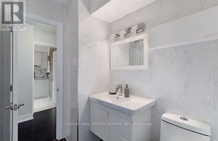 200 - 2170 Bromsgrove Road, Mississauga, Ontario  L5J 4J2 - Photo 11 - W13687504