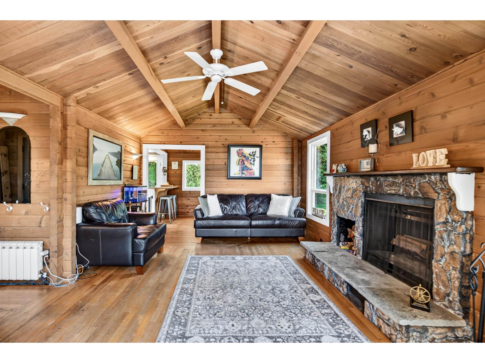 9560 Monte Vista Street, Mission, British Columbia  V2V 6B2 - Photo 8 - R3144407