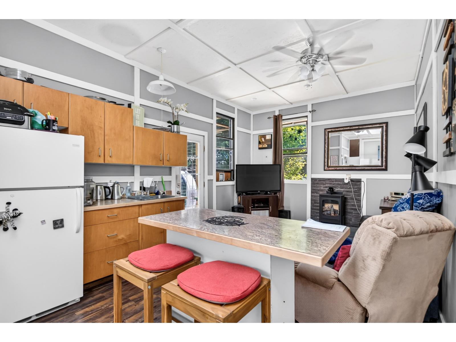 9560 Monte Vista Street, Mission, British Columbia  V2V 6B2 - Photo 38 - R3144407