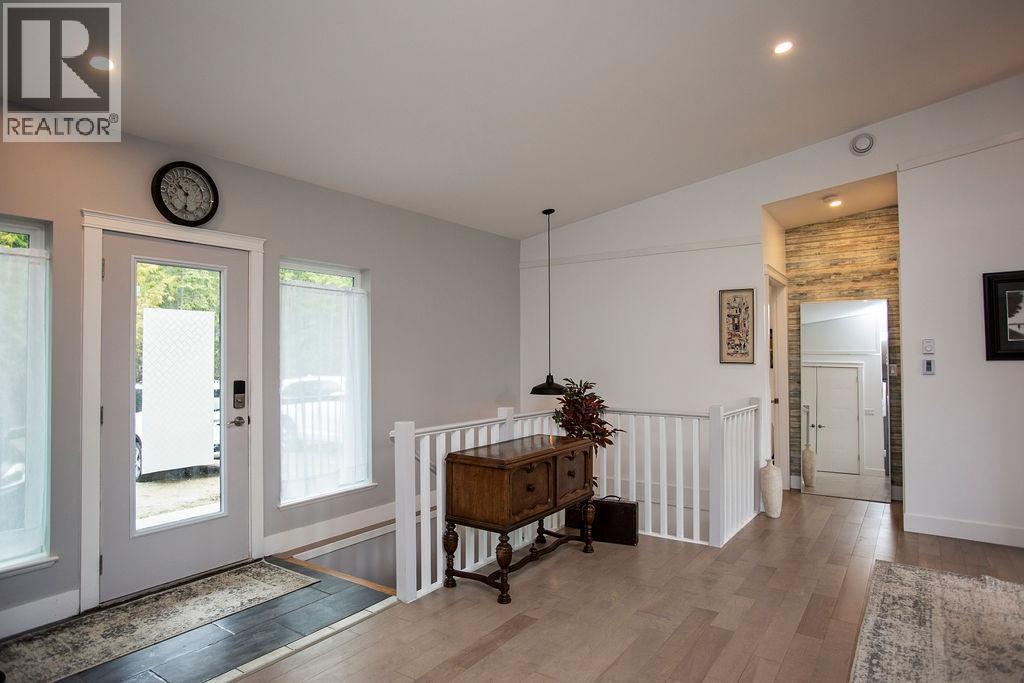 4142 View Ridge Road, Bonnington, British Columbia  V0G 2G3 - Photo 4 - 10385844