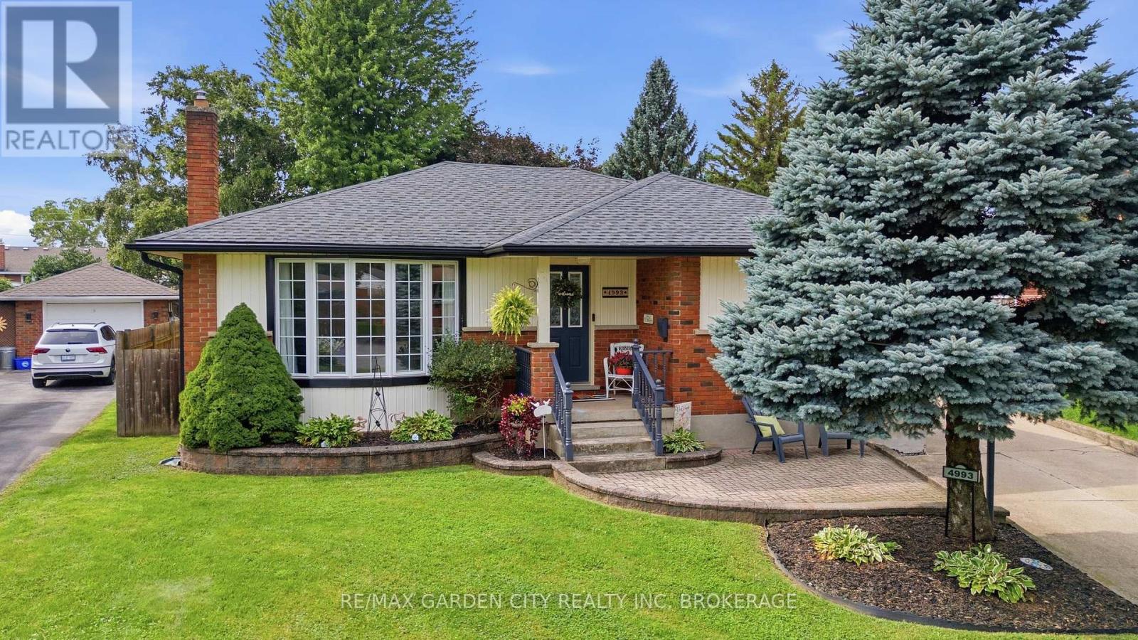 4993 Rendall Crescent, Niagara Falls, Ontario  L2E 5E6 - Photo 3 - X13749866