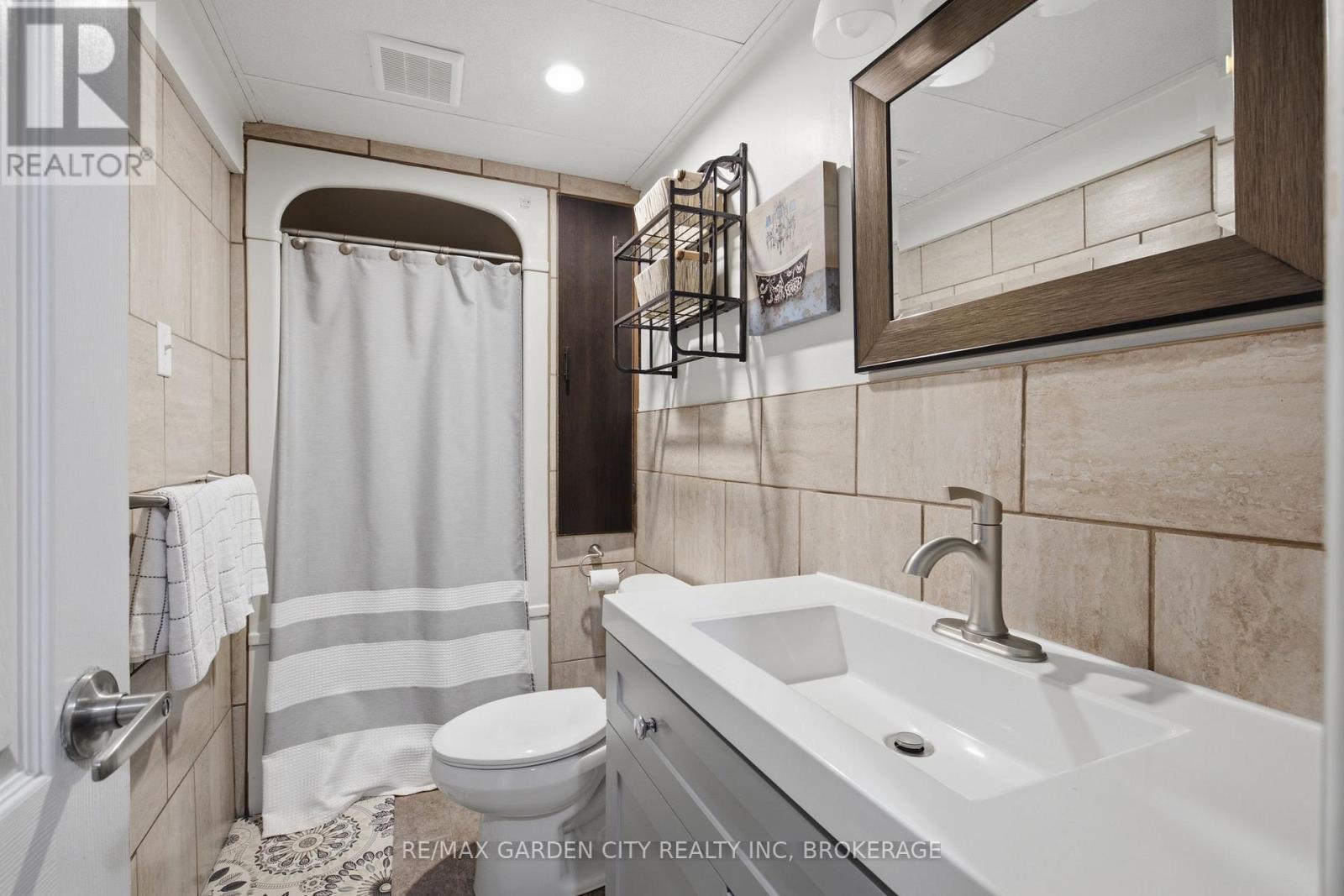 4993 Rendall Crescent, Niagara Falls, Ontario  L2E 5E6 - Photo 36 - X13749866